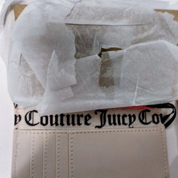NWT Juicy Couture Pink Lemonade Poker Face Slim Elongated Bifold Wallet - Picture 3 of 12